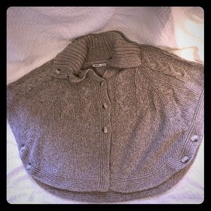 Old navy sweater poncho, size Lg